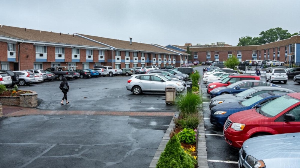 Hyannis Plaza Hotel Image 14