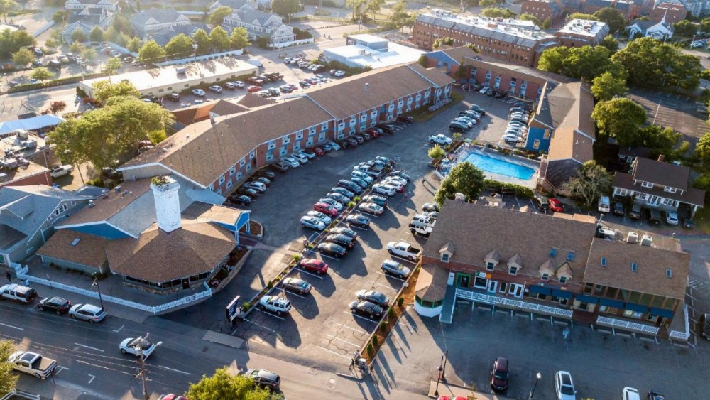 Hyannis Plaza Hotel Image 16