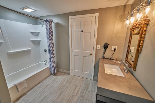 Hyannis Plaza Hotel image 25