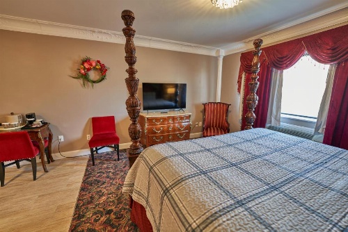Hyannis Plaza Hotel image 31