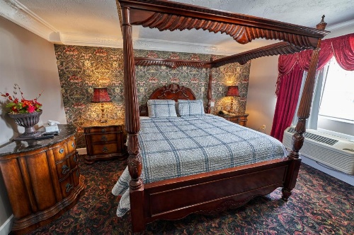 Hyannis Plaza Hotel image 34