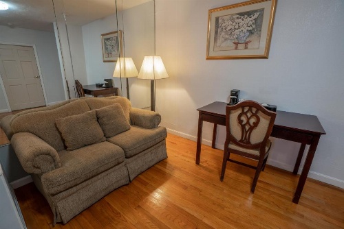 Hyannis Plaza Hotel image 38